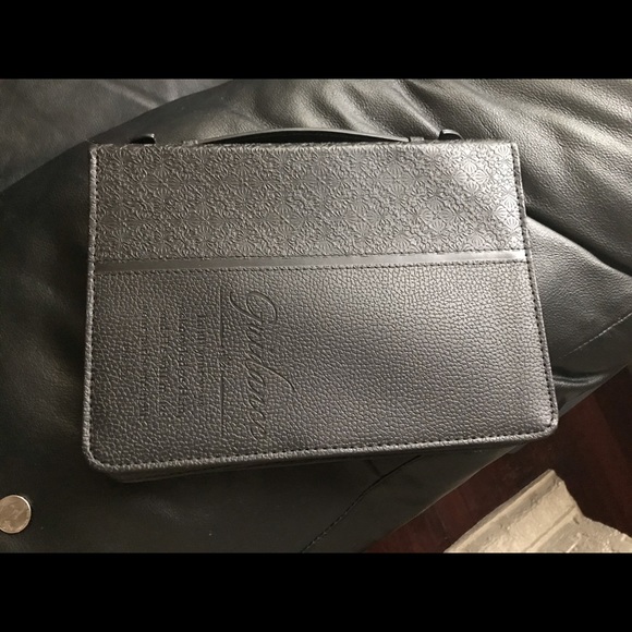 Accessories - 🔥🔥🔥Bible Cover🔥🔥🔥